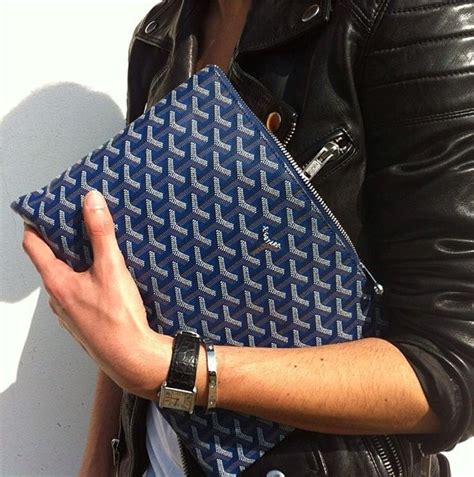 goyard men's clutch|goyard envelope clutch.